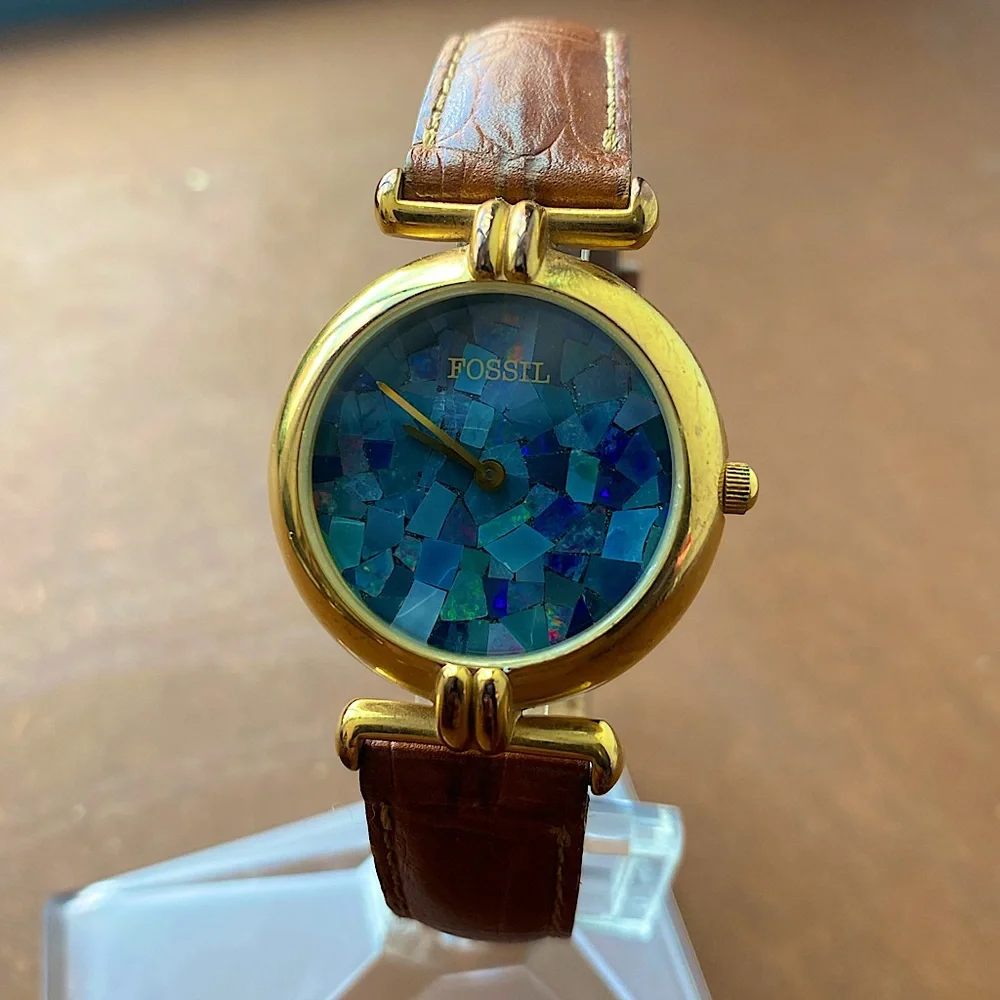 1992 FOSSIL SHATTERED ABALONE WATCH HE-3337